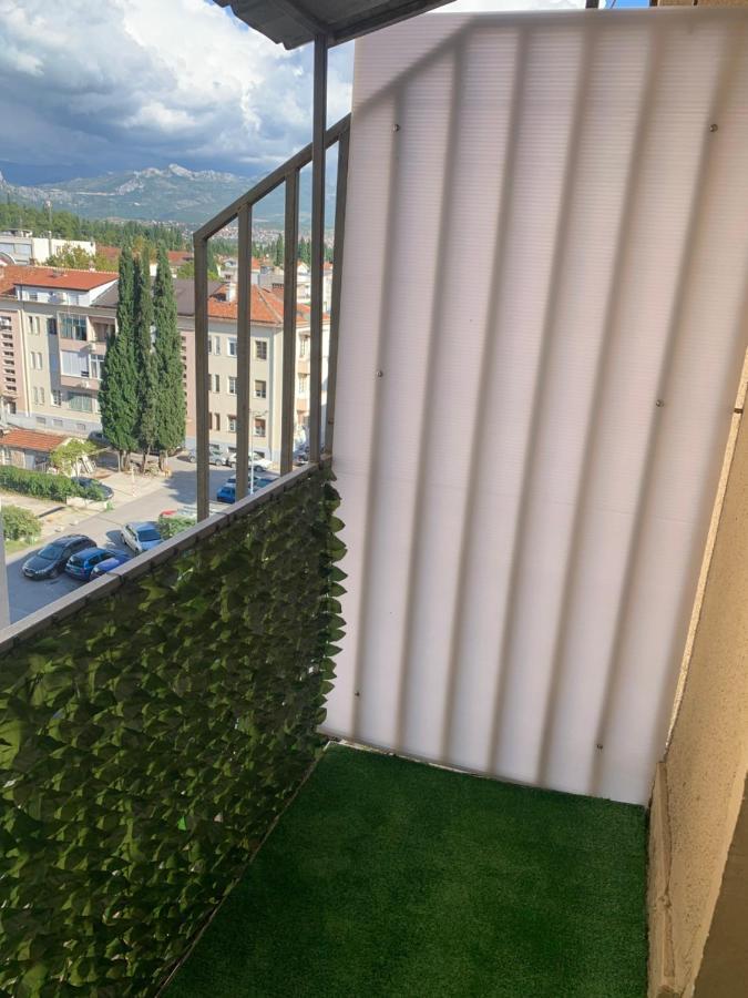 Apartman Daca Подгорица Экстерьер фото