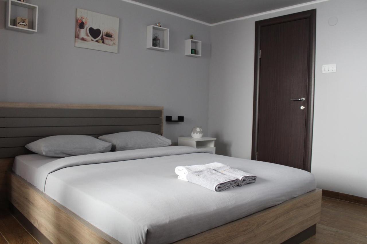 Apartman Daca Подгорица Экстерьер фото